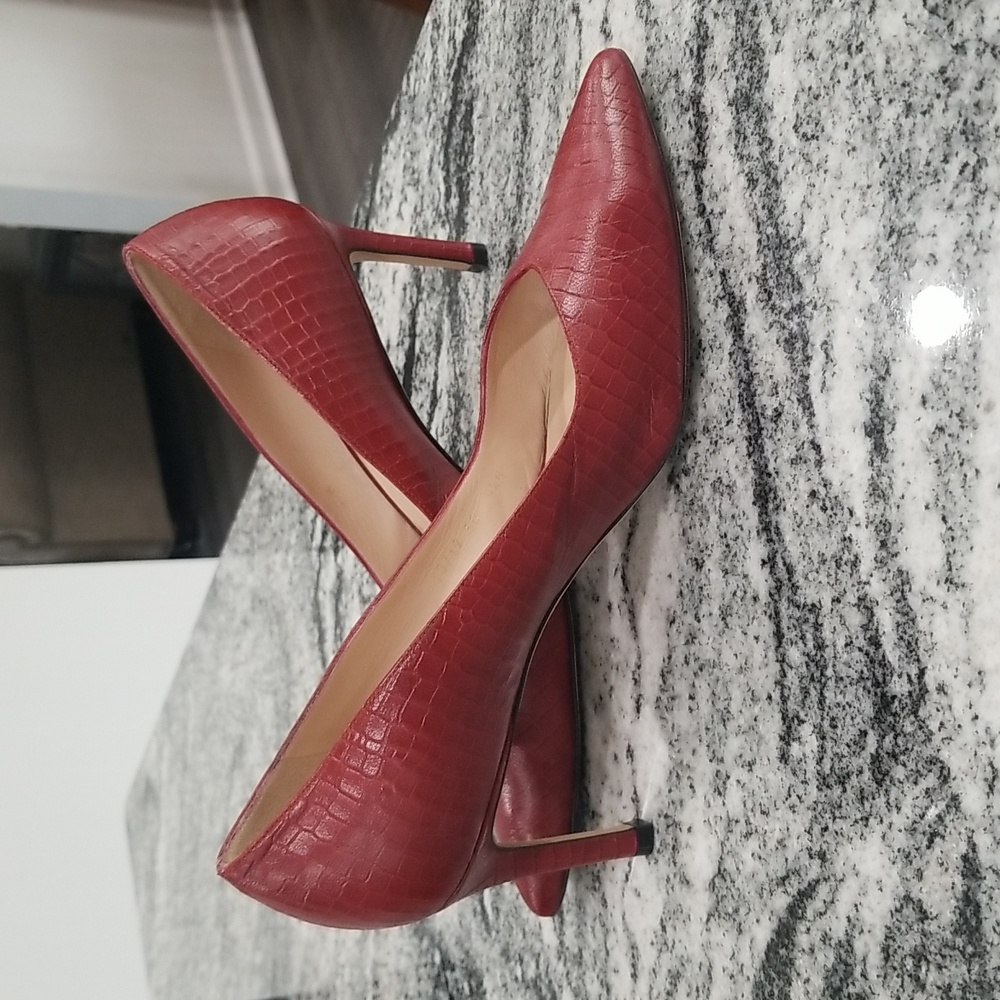 Stuart weitzman red croc heels - Picture 2 of 13
